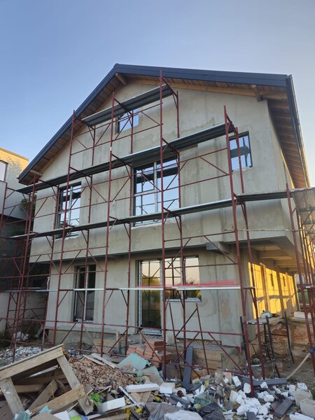 Ferestre PVC si aluminiu performante  izolatie si economii energie